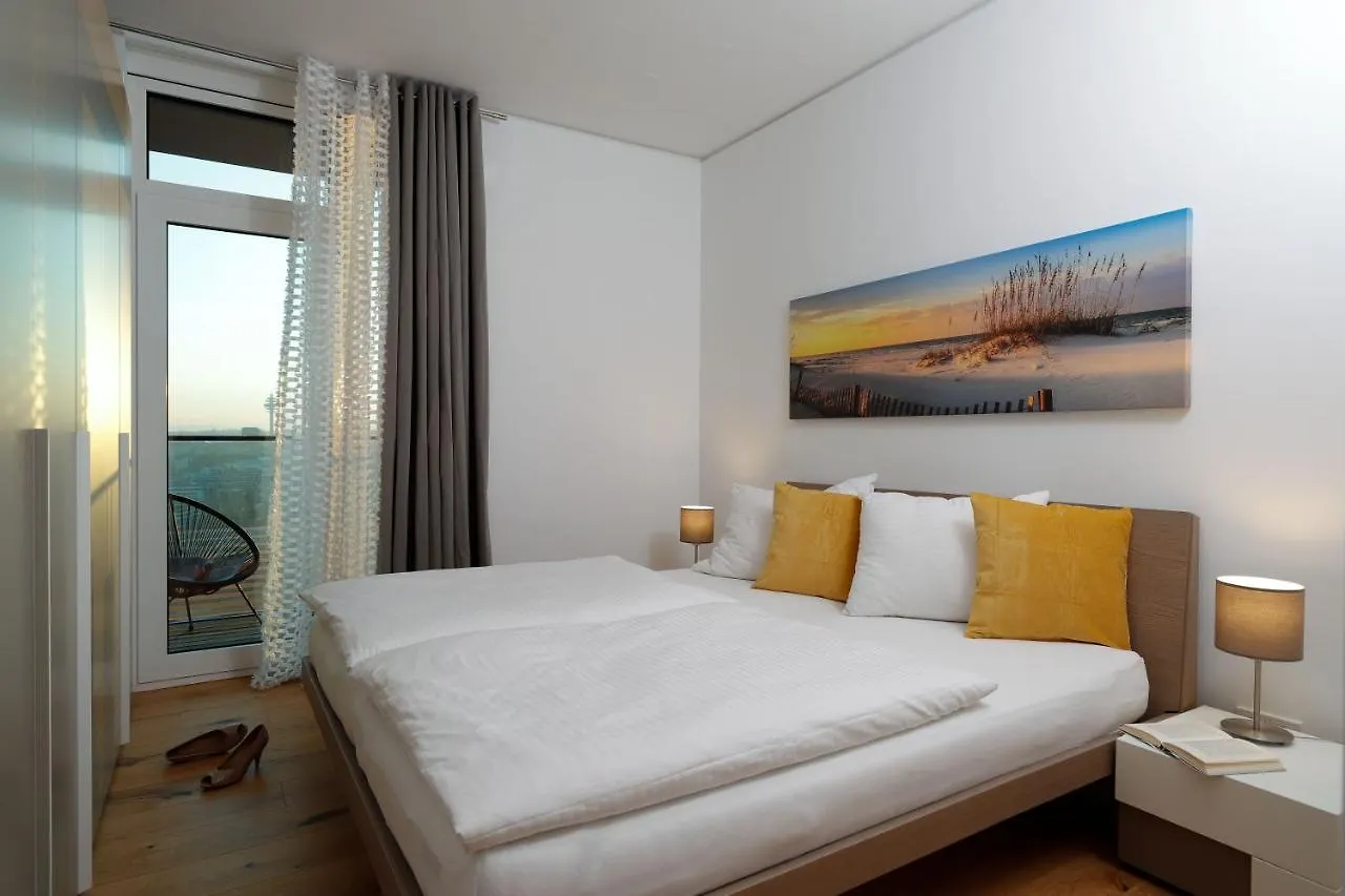 Triiiple Suites Level 22 Mit Balkon Und Tiefgarage Vienna
